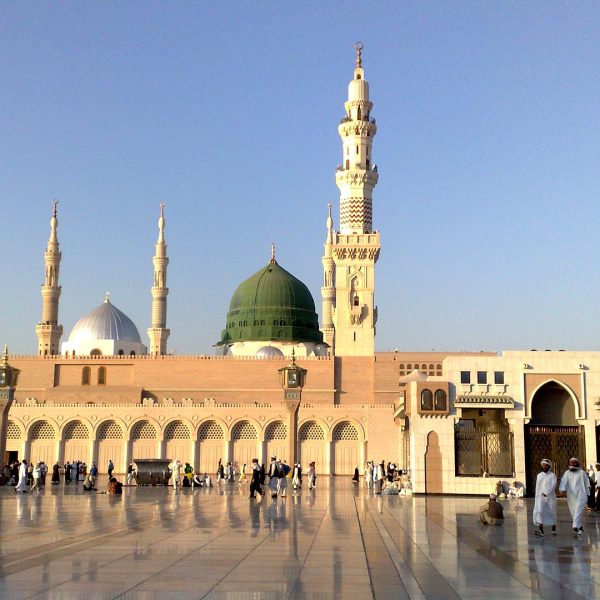 Raudhah adalah tempat istimewa yang terletak di dalam Masjid Nabawi, Madinah, Arab Saudi Dikenal sebagai "Taman Surga,"
