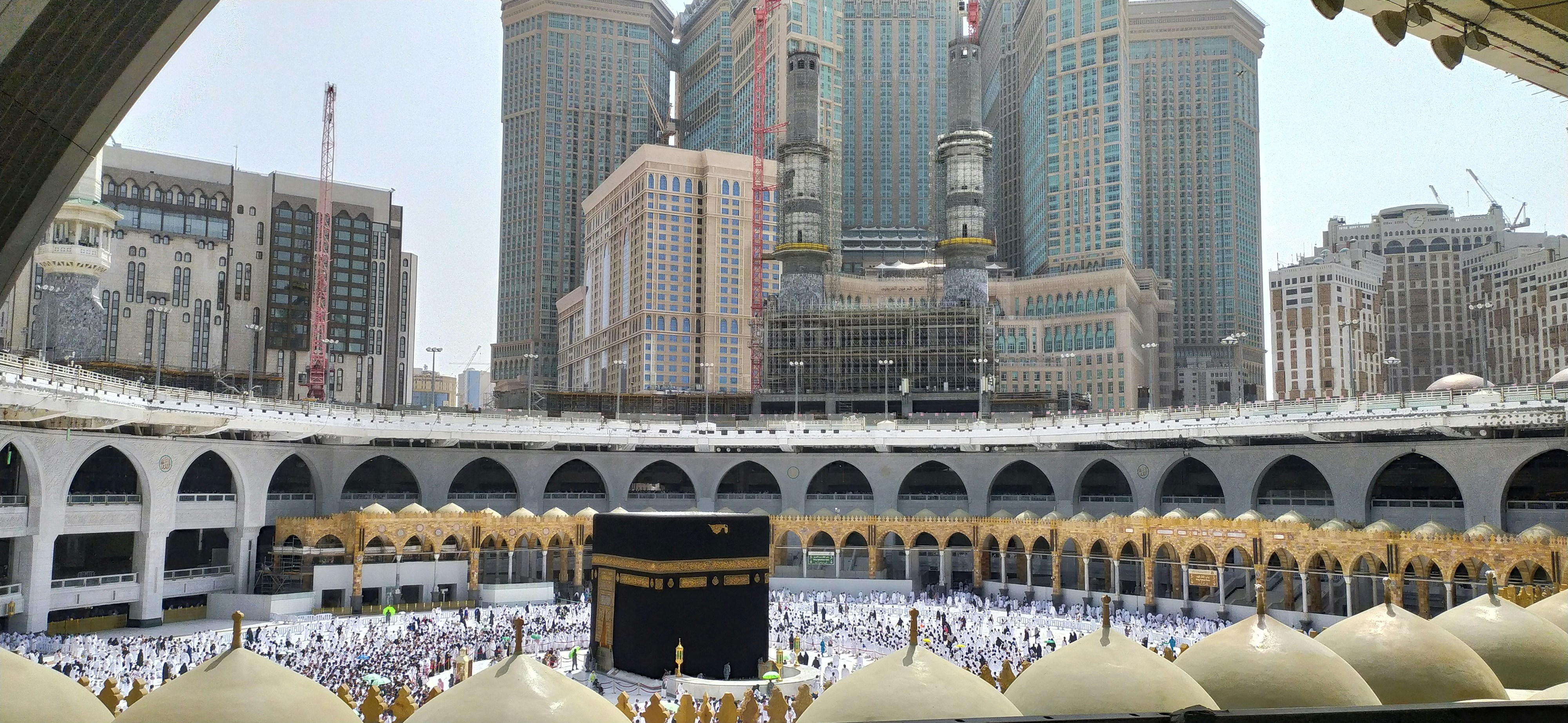 Larangan di Masjidil Haram yang Harus Anda Patuhi